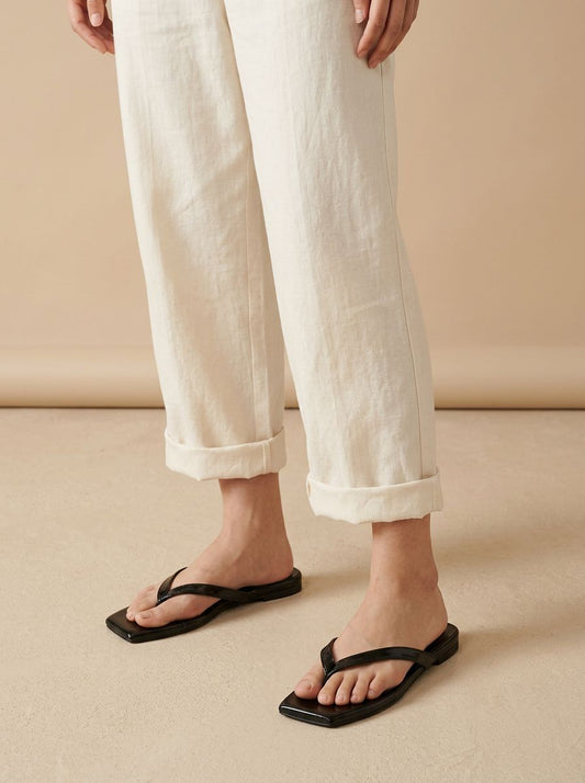 All-Day Comfort Flip Flops in Black